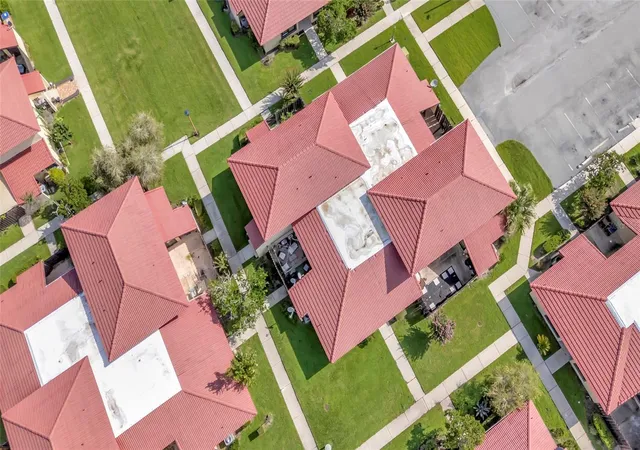Photo 42 of Townhouse for sale at 501 Hunter Cir, Kissimmee, FL 34758 | MLS# G5116571 | Listing updated on 2026-09-02