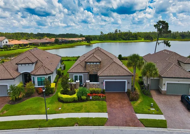 Photo 3 of Single family home for sale at 3456 Forsythia Dr, Odessa, FL 33556 | MLS# TB8539702 | Listing updated on 2026-10-07
