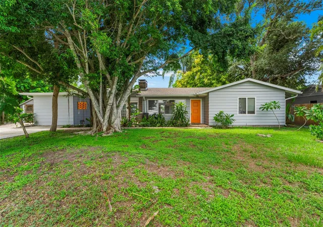 Photo 3 of Single family home for sale at 2488 Davis Blvd, Sarasota, FL 34237 | MLS# A4703242 | Listing updated on 2026-10-06