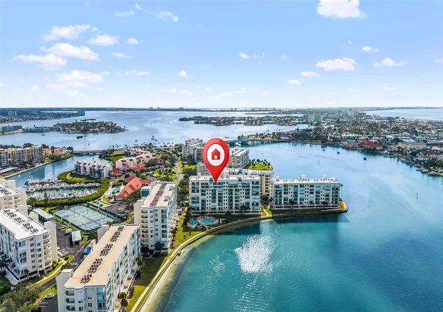 Photo 3 of Condo for sale at 7932 Sailboat Key Blvd S #804, South Pasadena, FL 33707 | MLS# TB8539707 | Listing updated on 2026-08-21