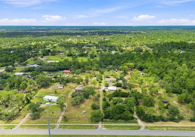 Photo 1 of Single family home for sale at 8279 Sunshine Grove Rd, Brooksville, FL 34613 | MLS# TB8539710 | Listing updated on 2026-09-01
