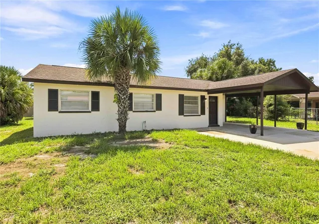 1st image of 3012 Clay Cir, Sarasota, FL 34234 | MLS# N6145395