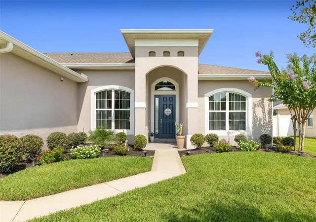 Photo 3 of Single family home for sale at 15 Fairchild Ln, Palm Coast, FL 32137 | MLS# FC320759 | Listing updated on 2026-09-24