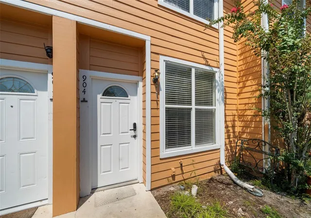 Photo 2 of Condo for sale at 3970 Sw 20Th Ave #904, Gainesville, FL 32607 | MLS# GC542813 | Listing updated on 2026-08-29