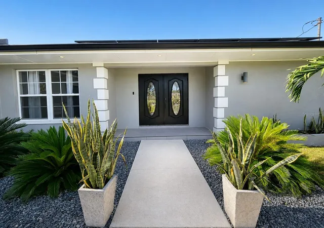 Photo 3 of Single family home for sale at 1419 Shelby Pkwy, Cape Coral, FL 33904 | MLS# C7529695 | Listing updated on 2026-10-08