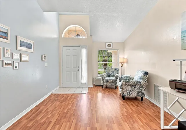 Photo 3 of Single family home for sale at 1009 Spring Loop Wy, Winter Garden, FL 34787 | MLS# O6434327 | Listing updated on 2026-09-02