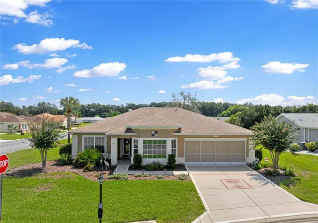 Photo 1 of Single family home for sale at 14179 Se 88th Court, Summerfield, FL 34491 | MLS# OM730589 | Listing updated on 2026-08-30