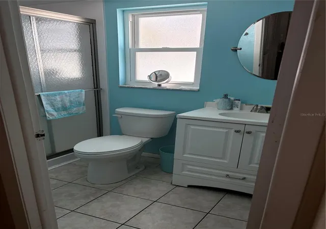Photo 4 of Single family home for sale at 2564 Surrey Dr, Palm Harbor, FL 34684 | MLS# TB8539743 | Listing updated on 2026-10-04