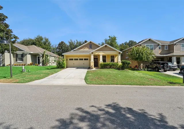 Photo 2 of Single family home for sale at 30238 Tokara Ter, Mount Dora, FL 32757 | MLS# V4950784 | Listing updated on 2026-09-09