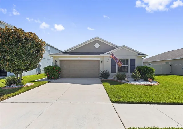 Photo 3 of Single family home for sale at 1749 Broad Winged Hawk Dr, Ruskin, FL 33570 | MLS# TB8539770 | Listing updated on 2026-09-03