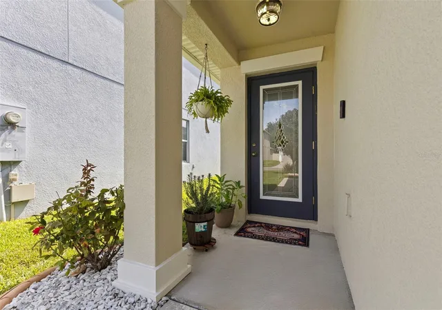 Photo 4 of Single family home for sale at 1749 Broad Winged Hawk Dr, Ruskin, FL 33570 | MLS# TB8539770 | Listing updated on 2026-09-03
