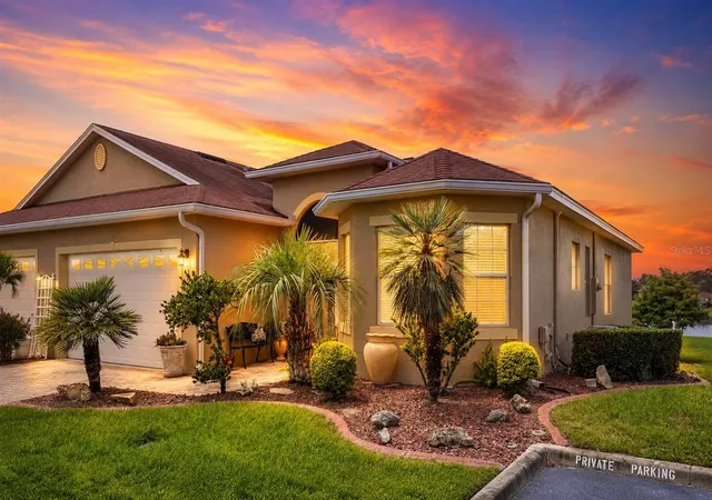 1st image of 10086 Ketch Kay Ln, Oxford, FL 34484 | MLS# G5116580