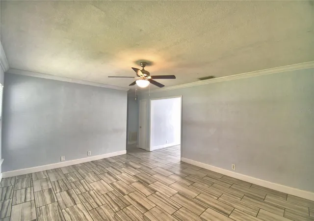 Photo 4 of Single family home for sale at 153 Browning Cir, Winter Haven, FL 33884 | MLS# S5155806 | Listing updated on 2026-08-29