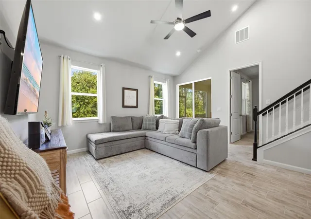 4th image of 5636 Silverbridge Trl, Bradenton, FL 34211 | MLS# A4703264