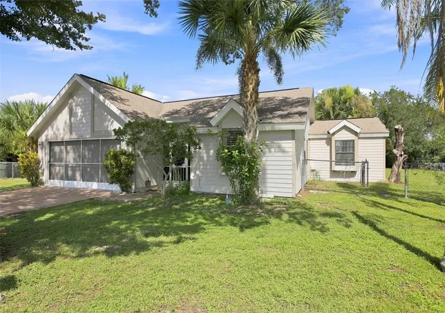 Photo 3 of Single family home for sale at 5948 Java Ct, North Port, FL 34287 | MLS# A4703265 | Listing updated on 2026-08-27