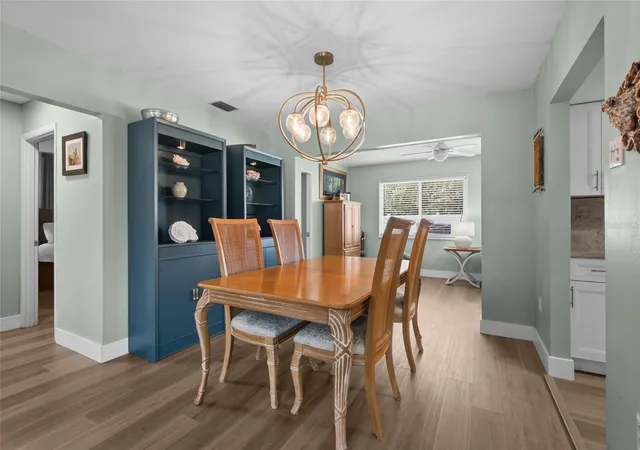 5th image of 3274 Savage Rd, Sarasota, FL 34231 | MLS# A4703273