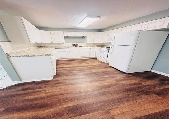 Photo 4 of Single family home for sale at 4824 8th Street, Zephyrhills, FL 33542 | MLS# TB8539810 | Listing updated on 2026-09-21