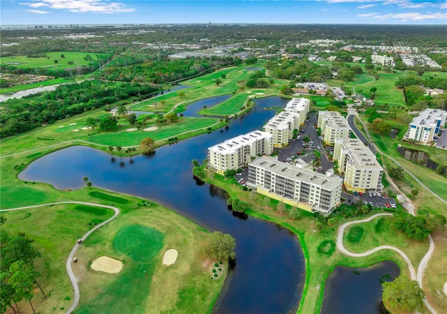 Photo 4 of Condo for sale at 1200 Country Clb Dr #2106, Largo, FL 33771 | MLS# TB8539811 | Listing updated on 2026-10-05