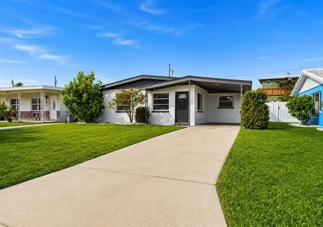 Photo 1 of Single family home for sale at 11355 2nd Street E, Treasure Island, FL 33706 | MLS# TB8539815 | Listing updated on 2026-09-18