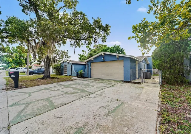 Photo 2 of Single family home for sale at 9540 Rainbow Ln, Port Richey, FL 34668 | MLS# O6434421 | Listing updated on 2026-09-28