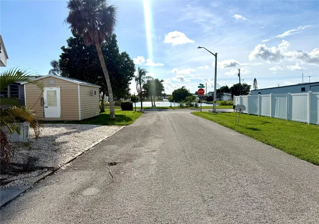 Photo 2 of Manufactured home for sale at 118 51St Avenue Ter W, Bradenton, FL 34207 | MLS# TB8539824 | Listing updated on 2026-09-04