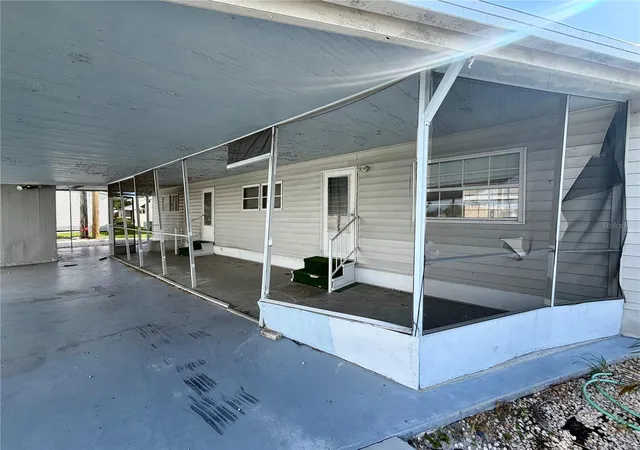 Photo 4 of Manufactured home for sale at 118 51St Avenue Ter W, Bradenton, FL 34207 | MLS# TB8539824 | Listing updated on 2026-09-04