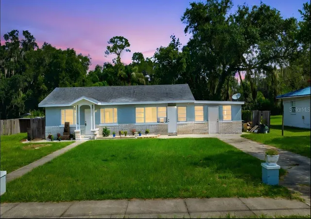 1st image of 8 Smyrna Dr, Debary, FL 32713 | MLS# O6434433