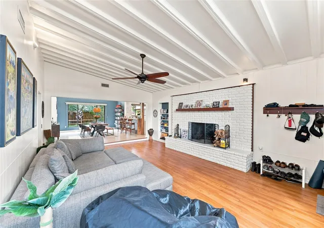 Photo 4 of Single family home for sale at 809 E River Dr, Temple Terrace, FL 33617 | MLS# TB8539835 | Listing updated on 2026-09-12