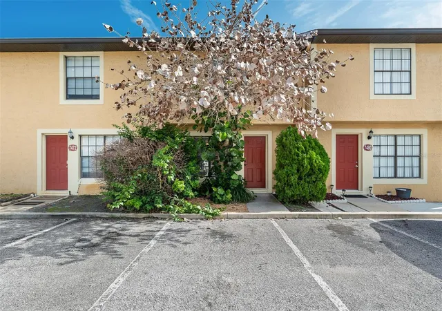 Photo 2 of Condo for sale at 7476 Woodburn Ct #38, Winter Park, FL 32792 | MLS# O6434437 | Listing updated on 2026-09-14