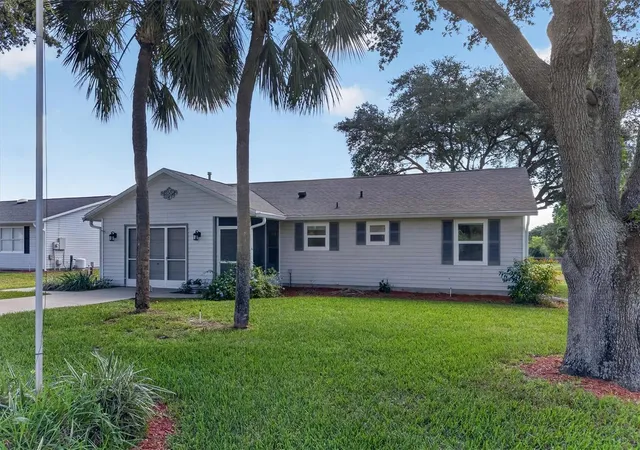 3rd image of 2239 Orkney Dr, Leesburg, FL 34788 | MLS# G5116591