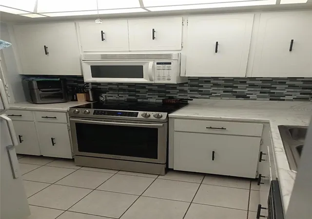 Photo 3 of Condo for sale at 3354 Scorecard Dr, New Port Richey, FL 34655 | MLS# TB8539840 | Listing updated on 2026-08-28