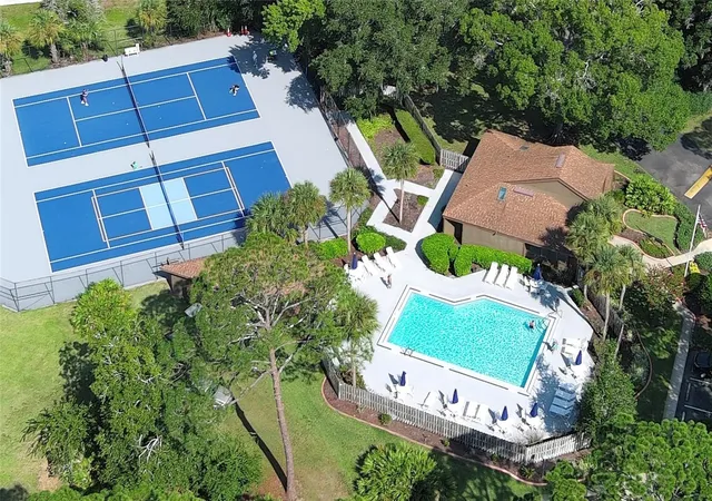 5th image of 5 Sherbury Ct, Palm Coast, FL 32137 | MLS# FC320768