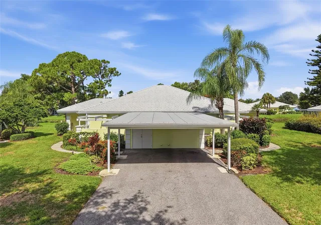 Photo 3 of House for sale at 314 Wexford Ter #166, Venice, FL 34293 | MLS# A4703286 | Listing updated on 2026-09-20