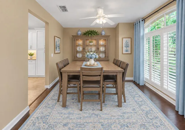 Photo 4 of Single family home for sale at 624 Hardwood Cir, Orlando, FL 32828 | MLS# O6434447 | Listing updated on 2026-09-30
