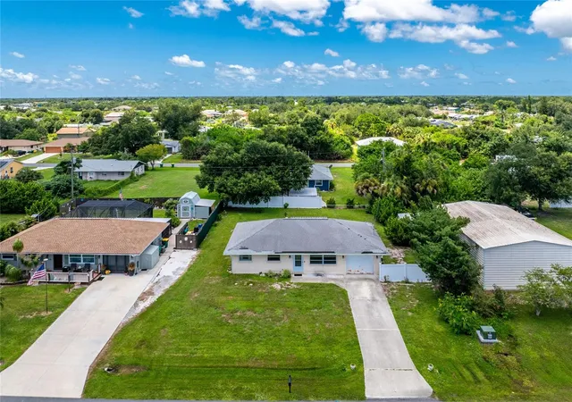2nd image of 6311 Ceres St, Englewood, FL 34224 | MLS# D6148454