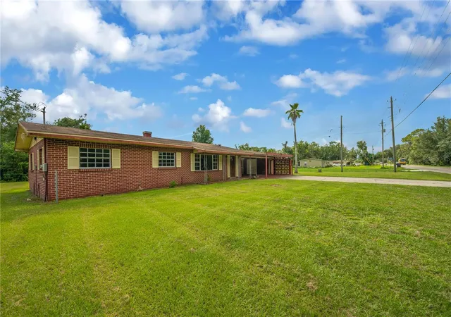24th image of 1619 N Dover Rd, Dover, FL 33527 | MLS# TB8539862