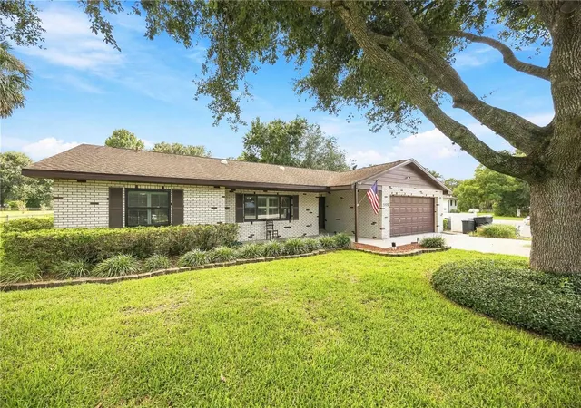 Single family home for sale at 3520 White Oak Ct, LAKE WALES, FL 33898 | MLS# K4903714