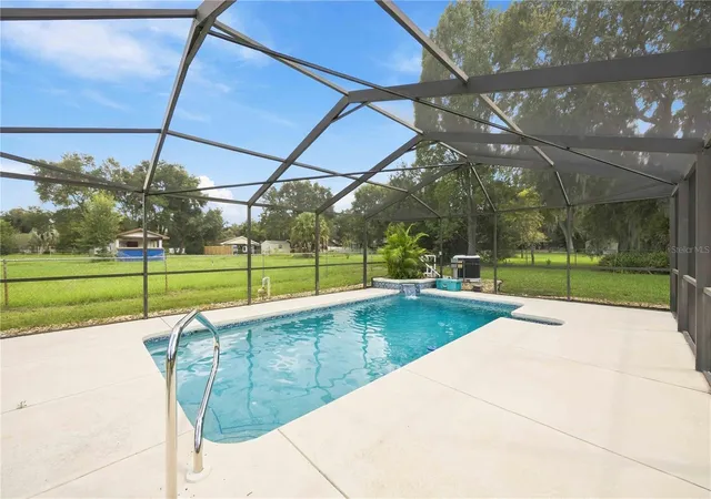 Photo 1 of Single family home for sale at 3520 White Oak Ct, Lake Wales, FL 33898 | MLS# K4903714 | Listing updated on 2026-09-13