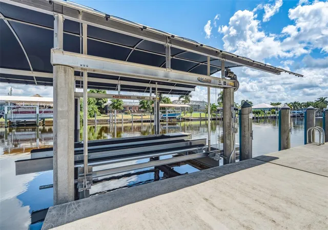 Photo 4 of Single family home for sale at 136 Peckham St Se, Port Charlotte, FL 33952 | MLS# C7529713 | Listing updated on 2026-10-10