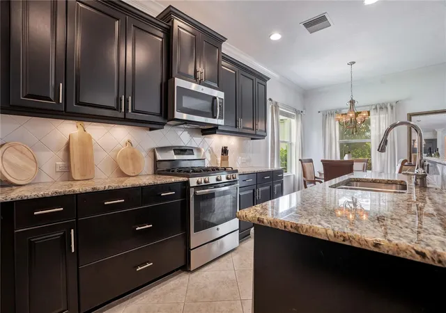 4th image of 12225 Whisper Lake Dr, Bradenton, FL 34211 | MLS# A4703293