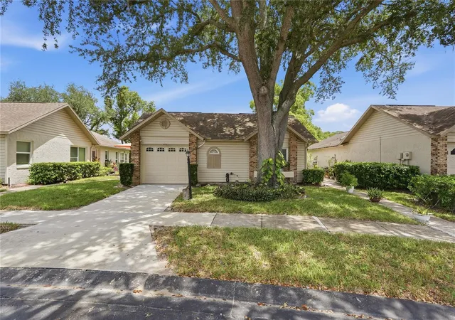 Photo 1 of Condo for sale at 4706 Wallingford Ct #68, New Port Richey, FL 34655 | MLS# W7888685 | Listing updated on 2026-08-31