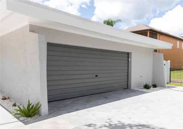 2nd image of 5303 Sea Forest Dr, New Port Richey, FL 34652 | MLS# W7888687