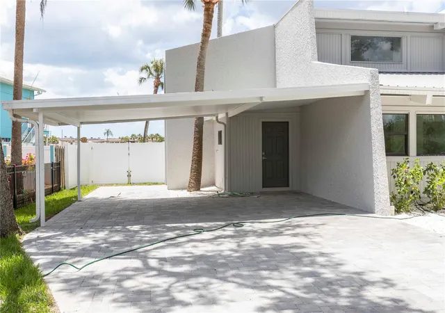 5th image of 5303 Sea Forest Dr, New Port Richey, FL 34652 | MLS# W7888687