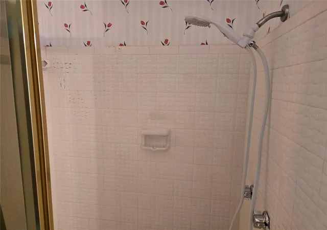 5th image of 1255 Palmetto St, Clearwater, FL 33755 | MLS# TB8539874