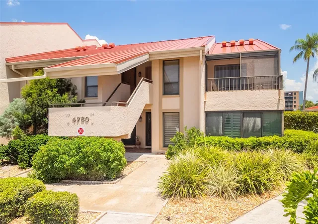 Photo 2 of Condo for sale at 4780 Brittany Dr S #114, St Petersburg, FL 33715 | MLS# TB8539885 | Listing updated on 2026-08-22