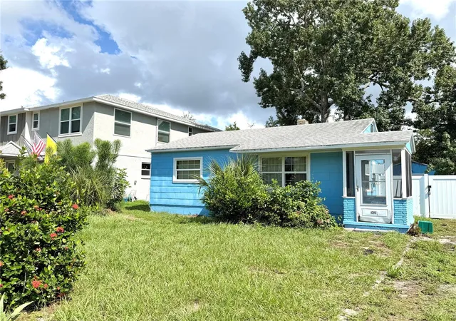 image of 5621 13th Ave S, Gulfport, FL 33707 | MLS# TB8539886