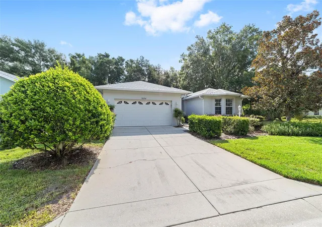 Photo 2 of Single family home for sale at 8298 Sw 79th Circle, Ocala, FL 34476 | MLS# OM730628 | Listing updated on 2026-09-11