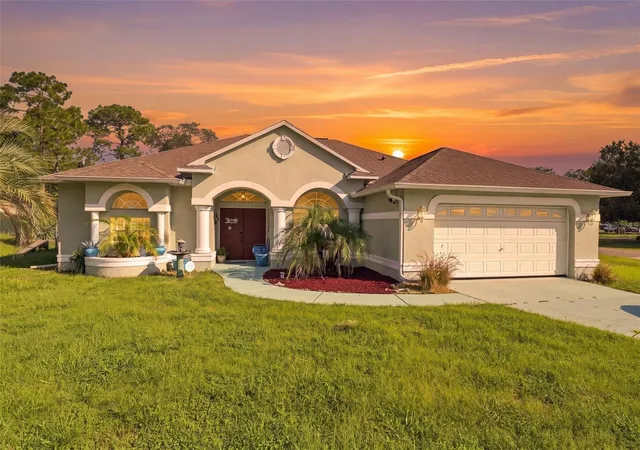 1st image of 13476 Little Farms Dr, Spring Hill, FL 34609 | MLS# W7888691