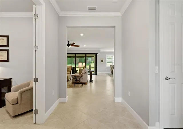 Photo 4 of Single family home for sale at 6839 Chester Trl, Bradenton, FL 34202 | MLS# A4703306 | Listing updated on 2026-10-09