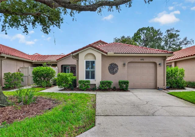 2nd image of 495 St Tropez Cir Ne, St Petersburg, FL 33703 | MLS# TB8539909